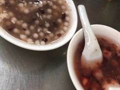 -芳婆糕团店(王府大街店)