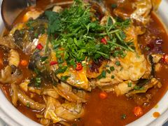 -魏铭鱼头捞饭(晋阳路店)