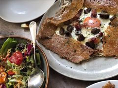 鸡蛋蘑菇熏肉荞麦可丽饼-RAC BAR(安福路店)