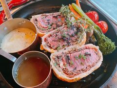 -斯普汇生蚝牛排馆(中骏世界城店)