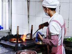 -正宗杨记普洱酸醋米线(总店)
