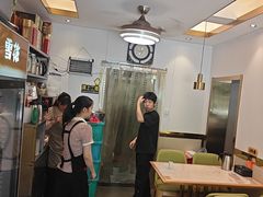 -川人川菜馆·小龙虾·鲜虾现做(黄山路店)
