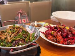 -莲餐厅·湖北菜·潜江小龙虾店(愚园路店)