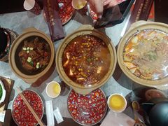 -山四砂锅(钟楼街店)