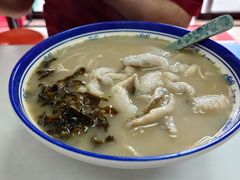 -明呈黄鱼面馆(斜土路店)