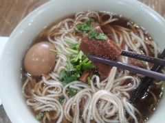 -李先生牛肉面大王(北京站售票厅餐厅)