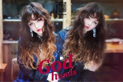 -God Hands发型设计复古会所