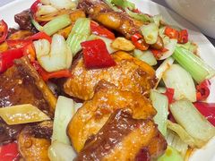 赣南小炒鱼-客家大院·非遗赣南客家菜(郁孤台店)