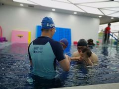 -龙格亲子游泳·水育早教运动中心(绿城店)