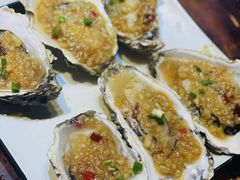 -臻鲜燕海鲜融合餐厅(金陵style店)