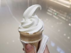 -麦当劳(民盈·国贸城店)