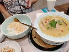 山珍鸡汤捞饭-康师傅私房牛肉面(马泉营奥莱店)