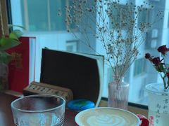 -武汉境自在書店