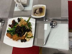 -深圳锦龙奥迪4S店(前海店)