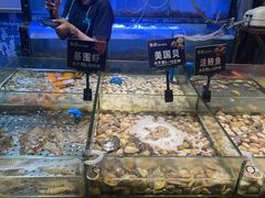 -领鲜活海鲜榴莲自助火锅(东门店)