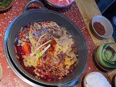 -赵美丽·重庆社区火锅·直营店(火车东站·中豪国际店)