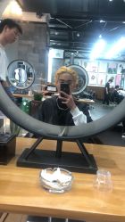 -FRIDAY星期五专业美发沙龙