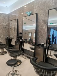 -TONI&GUY
