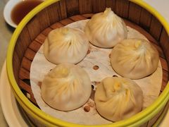蟹粉汤包-苏帮袁Sue Cuisine(来福士店)