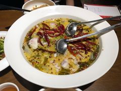 老坛酸菜鱼-楚天美食坊(越秀先烈中路店)