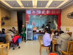 -邱芳粉店(迎宾大道旗舰店)