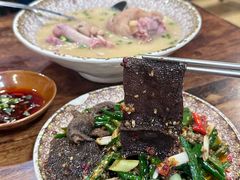 -醉八仙热酒馆(渝中店)