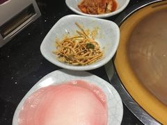 -猪啊牛呀羊啊铜盘烤肉(正大广场店)