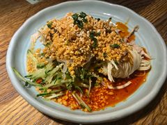 鸡丝凉面-江南里(环球港店)