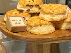 -SKROLL卡特司库·蛋糕定制·生吐司·司康(古北程家桥店)