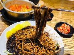 -吴草鸡爪오초닭발韩食堂(融恒盈嘉中心店)