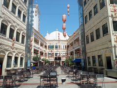 -海口骑楼小吃街