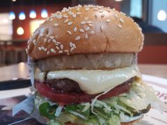 -The Habit Burger Grill 哈比特汉堡(复兴soho店)
