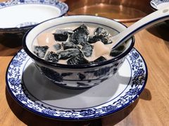 芋圆珍珠烧仙草-十六蒲(桂林路店)