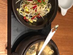 -云海肴·汽锅鸡·云南菜(天山百盛优客店)