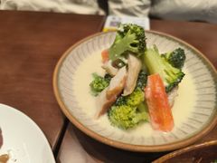 -8PINTS八品脱·日料·烧鸟·精酿小酒馆(莘庄店)