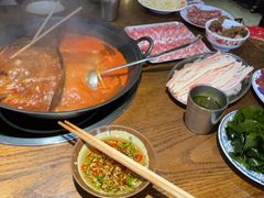 -萍姐火锅·公路夜市(武汉首店)