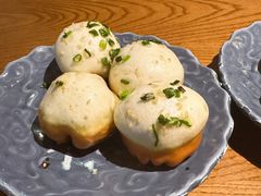 经典弄堂鲜肉生煎-鑫震源·苏式大虾生煎(山塘街店)