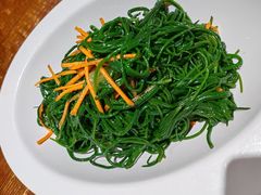 凉拌沙葱-锡林河饭店