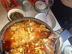 -鸣记脆皮烤鱼·海鲜烤鱼(三八广场店)