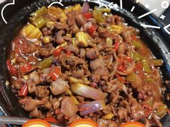 酸豆角鸽杂煲-小金鬼·煎饺·鸽子汤