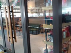 门面-星巴克(青岛火车北站候车大厅店)