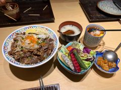 -越光米贩精致料理餐厅(金鹰店)