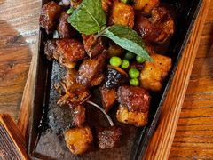 雪菇牛肉粒-中8楼风尚云南菜(颐堤港店)