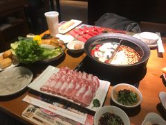 -呷哺呷哺(融创茂店)