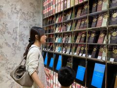 -VENCHI 闻绮(北京国贸商城店)