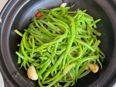 砂锅扁豆丝-辣婆婆(航天桥店)