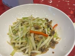 -侬佳蒸菜馆(听潮店)