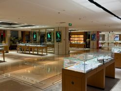 -北京七彩云南翡翠珠宝旗舰店(月坛店)