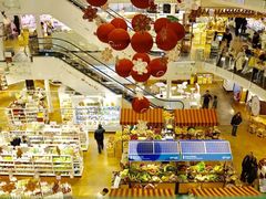 -Eataly