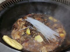 -东北农家院·铁锅炖(莘庄店)